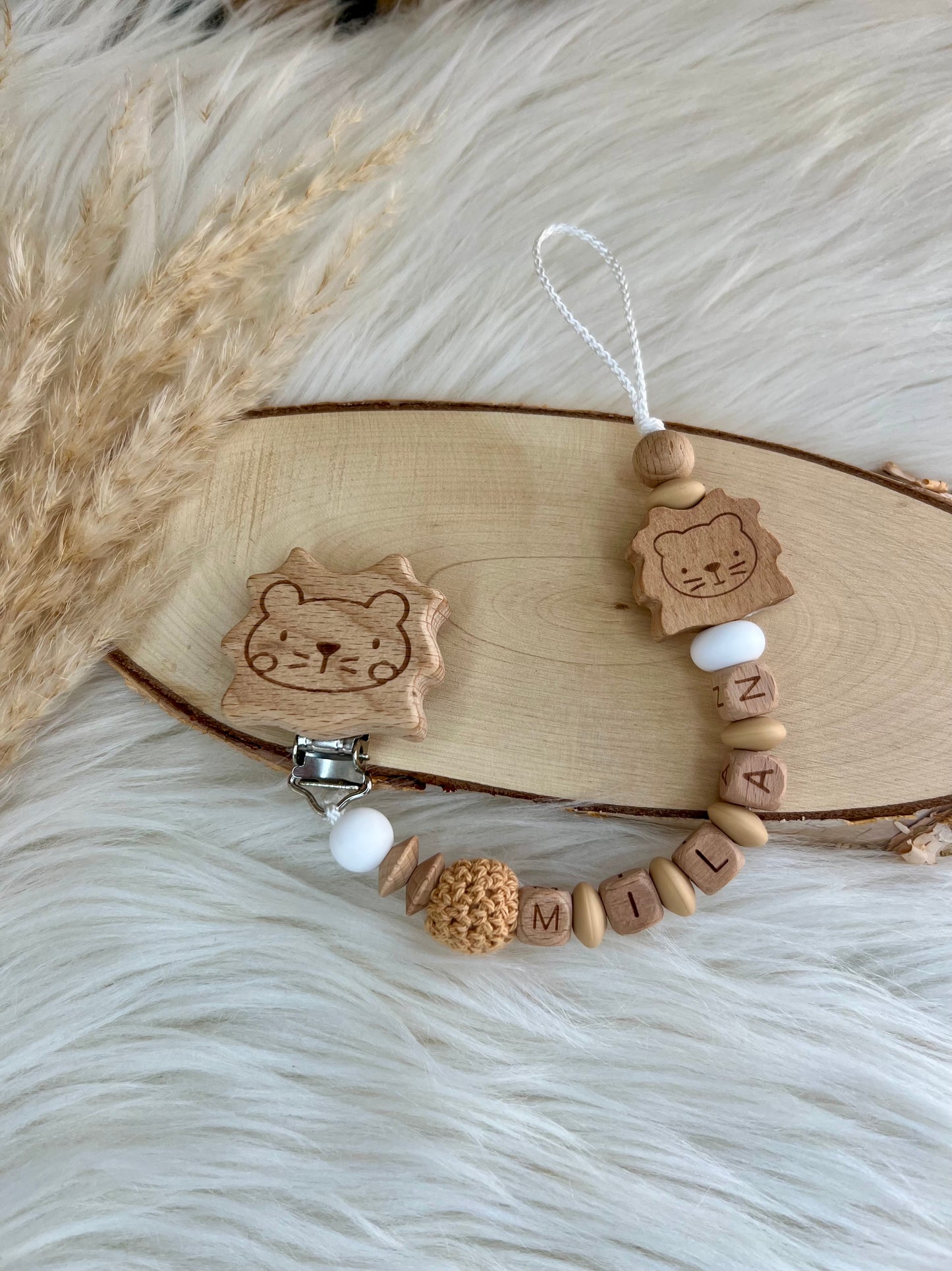 Personalisierte Schnullerkette "Löwe" | Handgemacht | Geschenk zur Geburt