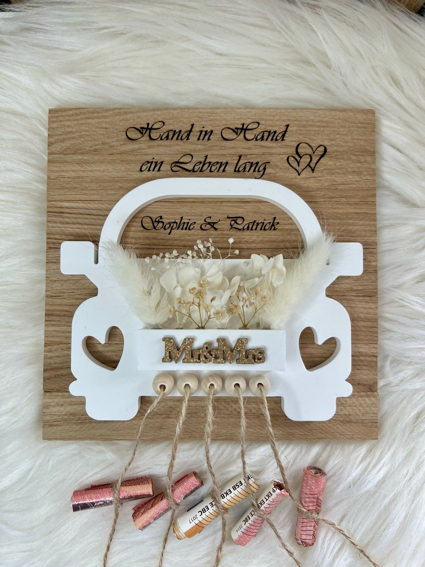 Personalisiertes Hochzeitsgeschenk – Geldgeschenk Auto aus Holz | Mr & Mrs | Geschenk zur Hochzeit & Trauung